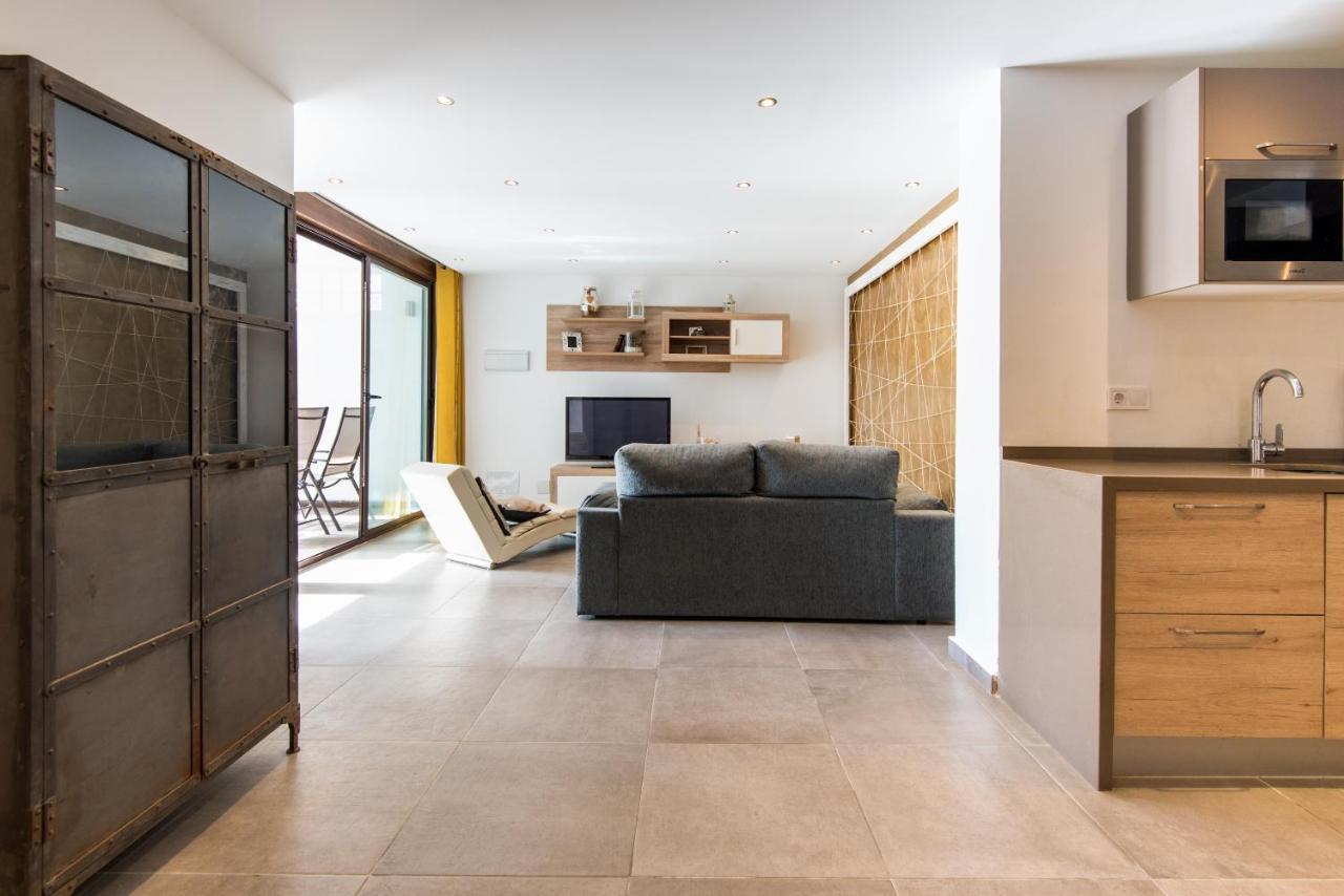 Pets Friendly Apartment, Next To The Marina And Arroyo De La Miel Benalmádena Kültér fotó