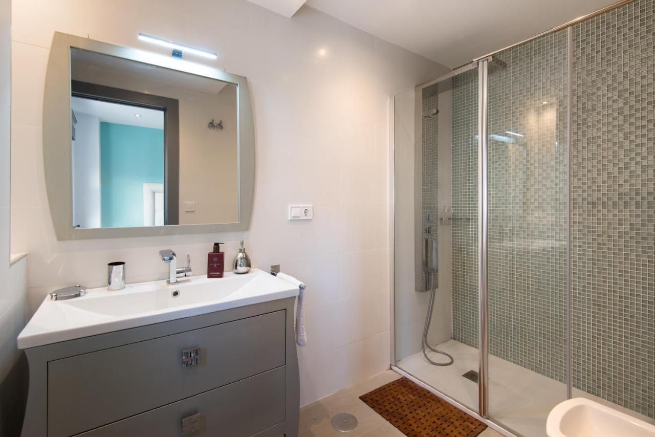 Pets Friendly Apartment, Next To The Marina And Arroyo De La Miel Benalmádena Kültér fotó
