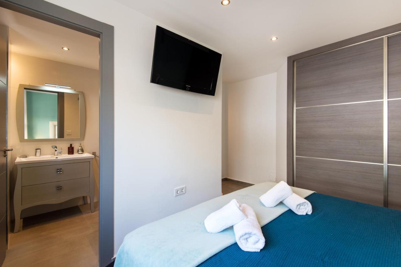 Pets Friendly Apartment, Next To The Marina And Arroyo De La Miel Benalmádena Kültér fotó