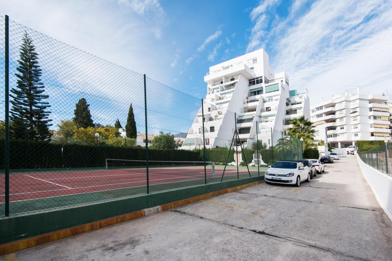 Pets Friendly Apartment, Next To The Marina And Arroyo De La Miel Benalmádena Kültér fotó