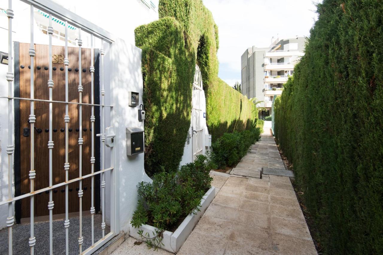Pets Friendly Apartment, Next To The Marina And Arroyo De La Miel Benalmádena Kültér fotó